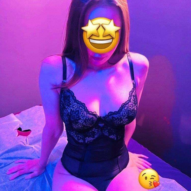 Rebeccaa 19 is Female Escorts. | Newcastle | Australia | Australia | aussietopescorts.com 