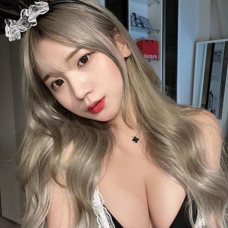 Hot Party Japanese Alisa Incall Outcall is Female Escorts. | Adelaide | Australia | Australia | aussietopescorts.com 