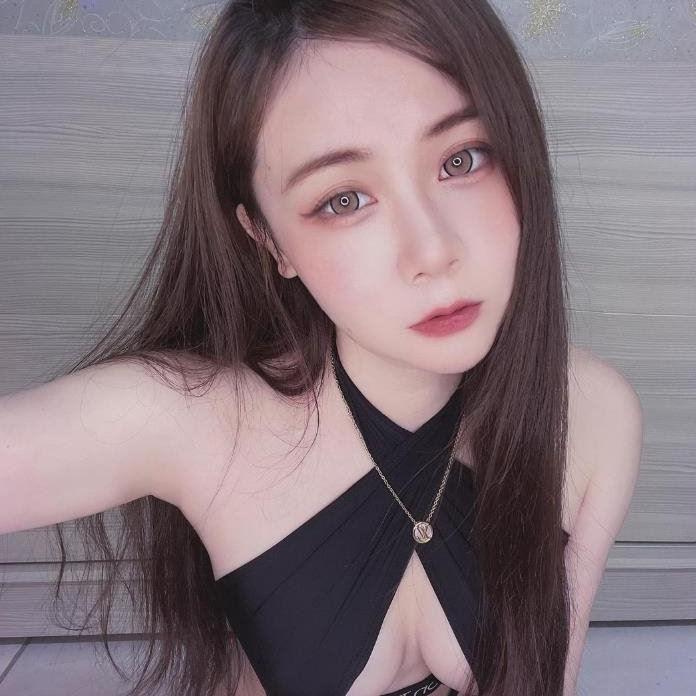 Top Class Japanese Mix Thailand Girls 22 YRS Niyomi is Female Escorts. | Sydney | Australia | Australia | aussietopescorts.com 
