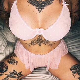 Em is Female Escorts. | Cairns | Australia | Australia | aussietopescorts.com 