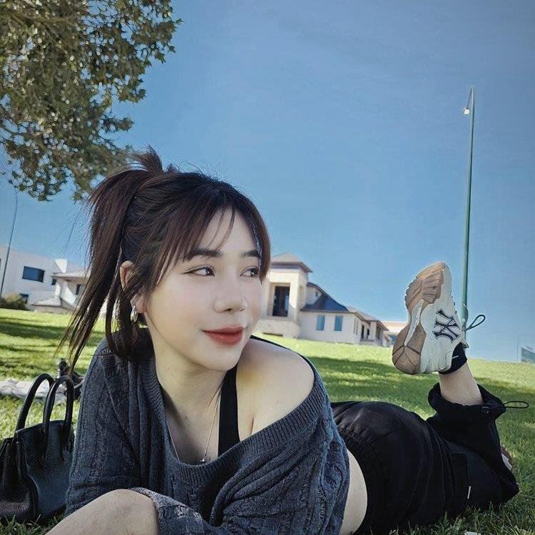 Jan is Female Escorts. | Canberra | Australia | Australia | aussietopescorts.com 