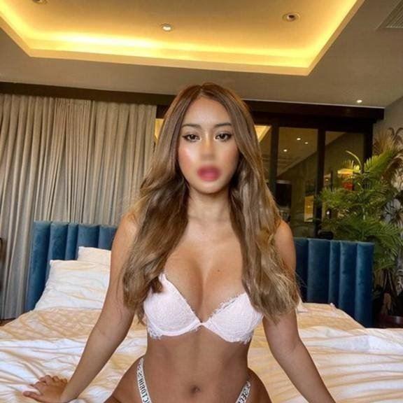 Navy is Female Escorts. | Darwin | Australia | Australia | aussietopescorts.com 