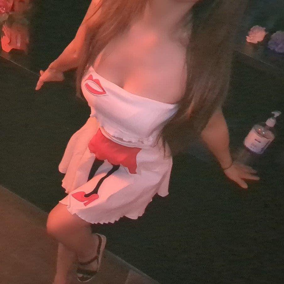 I am lucy is Female Escorts. | Cairns | Australia | Australia | aussietopescorts.com 