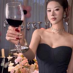 Adelaide Massage is Female Escorts. | Adelaide | Australia | Australia | aussietopescorts.com 