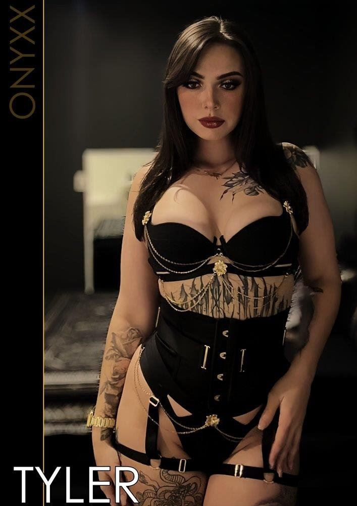 Onyxx 5 Star Brothel Townsville is Female Escorts. | Townsville | Australia | Australia | aussietopescorts.com 