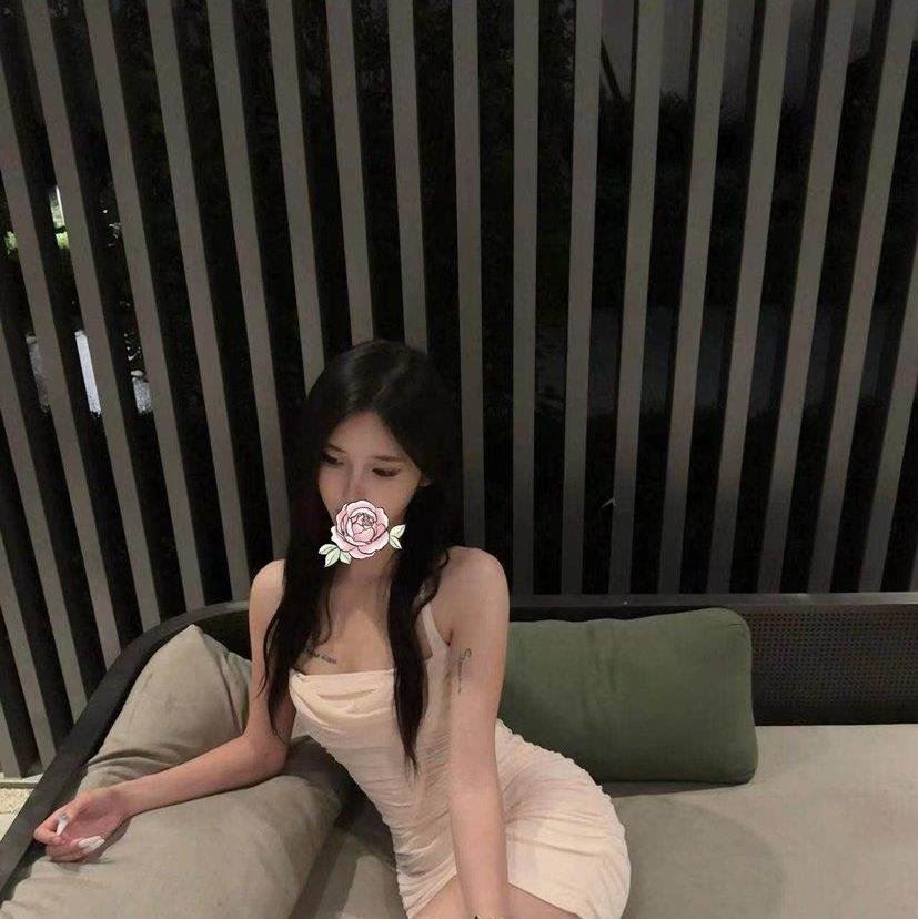 Hawaii is Female Escorts. | Townsville | Australia | Australia | aussietopescorts.com 