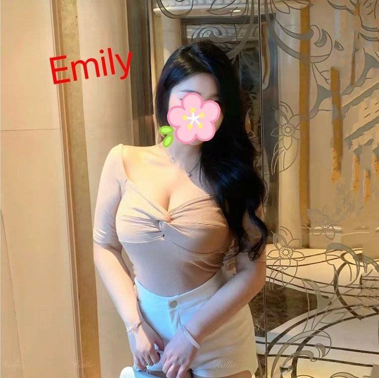 Sweet girls is Female Escorts. | Cairns | Australia | Australia | aussietopescorts.com 