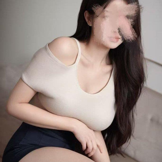 F Bombshell is Female Escorts. | Launceston | Australia | Australia | aussietopescorts.com 