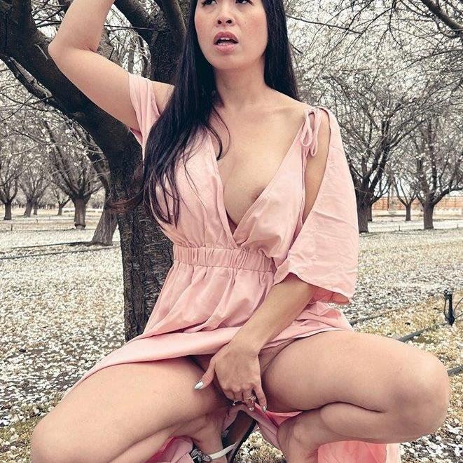 Khin Grandma PARTY is Female Escorts. | Newcastle | Australia | Australia | aussietopescorts.com 