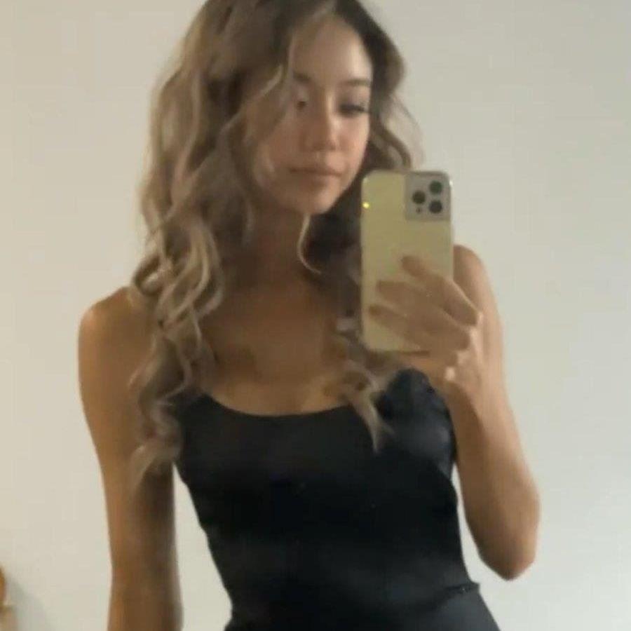 Sexy Violet  23yrs Waiting for you is Female Escorts. | Melbourne | Australia | Australia | aussietopescorts.com 