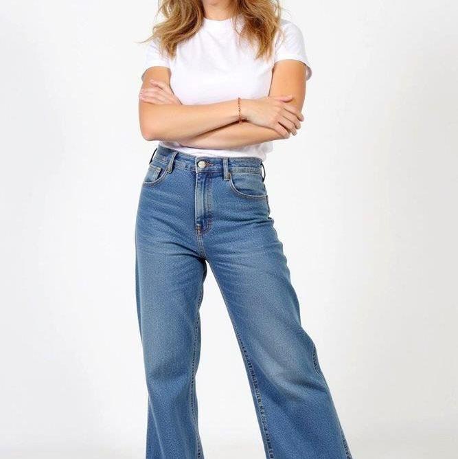 Euro longlegged beauty Lucinda Luxe is Female Escorts. | Perth | Australia | Australia | aussietopescorts.com 