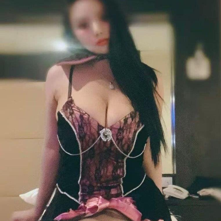 Emily is Female Escorts. | Townsville | Australia | Australia | aussietopescorts.com 