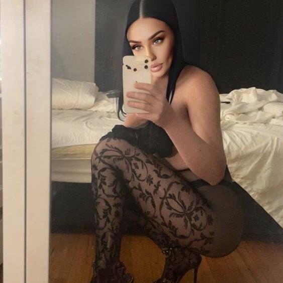 Australian Nikita  Rain Gold Coast 0411841675 Available Text Me No Calls is Female Escorts. | Gold Coast | Australia | Australia | aussietopescorts.com 