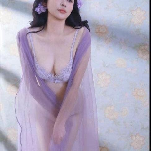 Emily is Female Escorts. | Canberra | Australia | Australia | aussietopescorts.com 